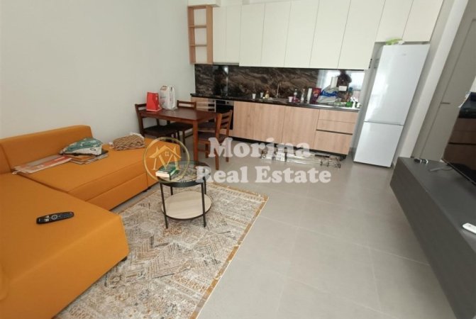 Tirane, jepet me qera apartament 2+1 Kati 7, 110 m² 850 € (Qender)
