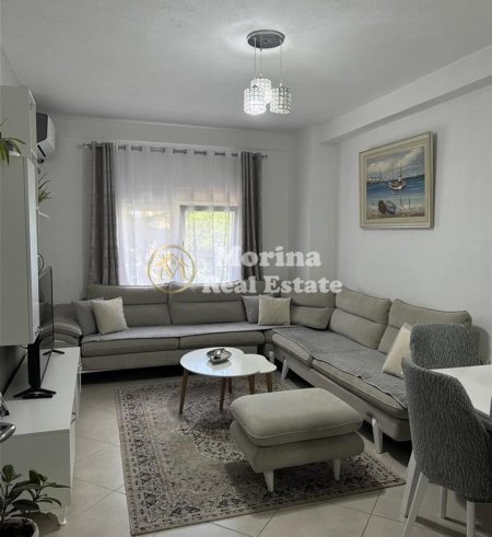 Tirane, jepet me qera apartament 2+1+Ballkon Kati 1, 85 m² 650 € (Don Bosko)