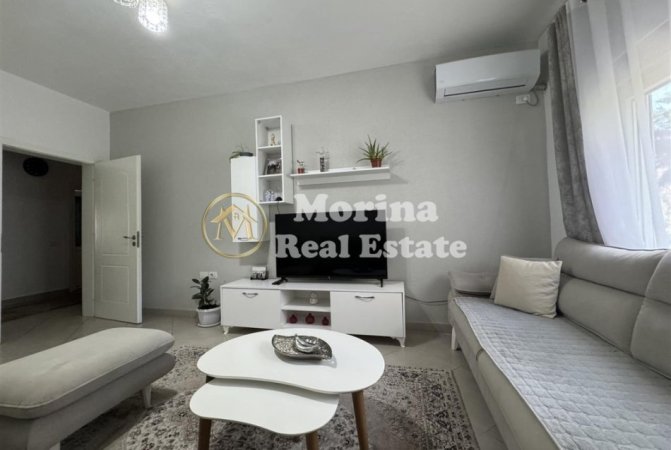 Tirane, jepet me qera apartament 2+1+Ballkon Kati 1, 85 m² 650 € (Don Bosko)