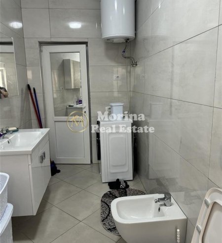 Tirane, jepet me qera apartament 2+1+Ballkon Kati 1, 85 m² 650 € (Don Bosko)