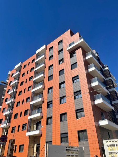 Tirane, jap me qera apartament 1+1+Ballkon Kati 0, 60 m² 530 € (Kodra e Diellit)
