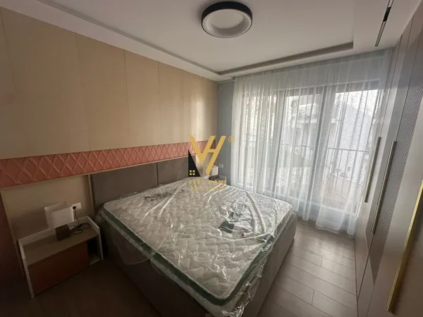 Tirane, jepet me qera apartament 2+1+Ballkon + POST PARKIMI Kati 4, 113 m² 800 € (KODRA E DIELLIT)
