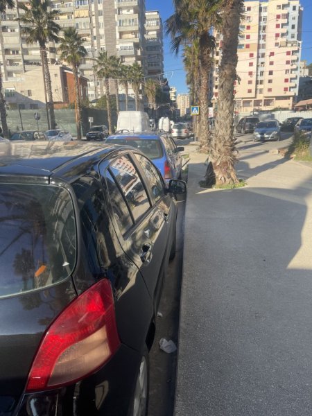 Durres, shes makine Benzin, e zeze manuale Kondicioner 3.200 €