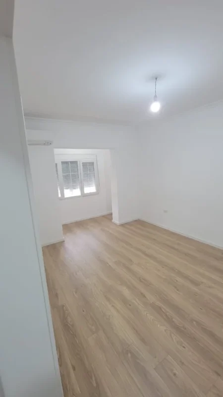 Tirane, shitet apartament 1+1 Kati 5, 70 m² 135.000 € (RRUGA MYSLYM SHYRI)