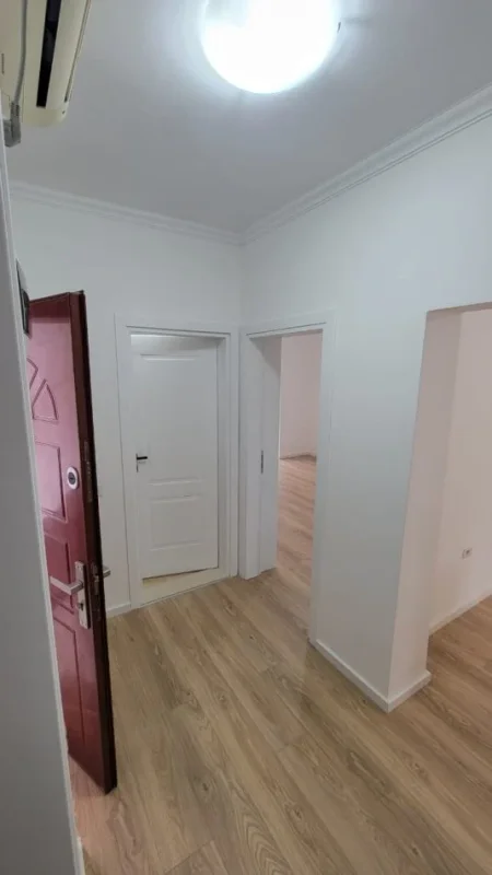 Tirane, shitet apartament 1+1 Kati 5, 70 m² 135.000 € (RRUGA MYSLYM SHYRI)