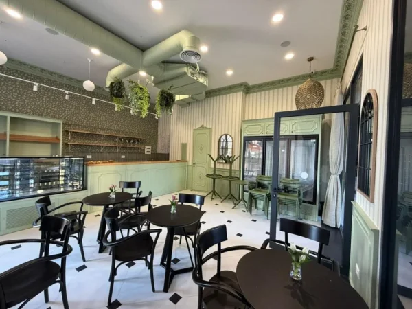 Tirane, shitet dyqan , 59 m² 325.000 € (Kompleksi ASL (tek ish Venue), Rruga Sadik Petrela, Tiranë)