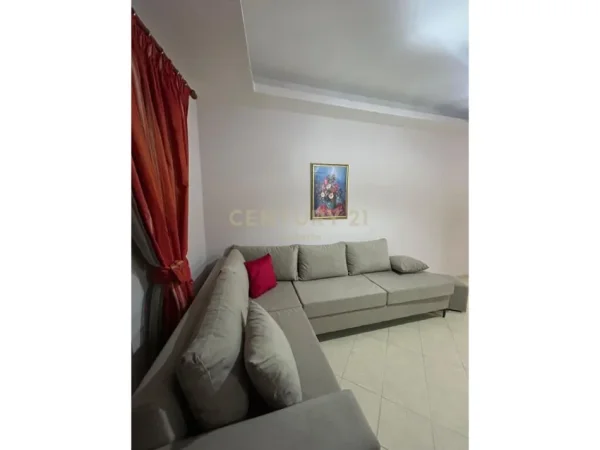 Tirane, shitet apartament 2+1 Kati 3, 104 m² 128.000 € (Fresku)