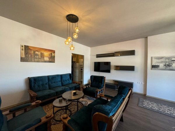 Tirane, shitet apartament 2+1 , 115 m² 185.000 € (Shkolla e Bashkuar)