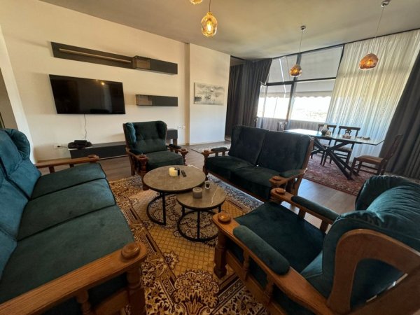 Tirane, shitet apartament 2+1 , 115 m² 185.000 € (Shkolla e Bashkuar)