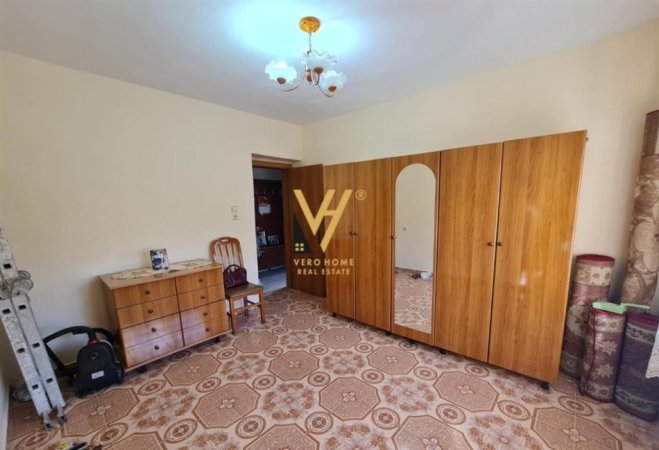 Tirane, jepet me qera apartament 1+1+Aneks+Ballkon Kati 2, 65 m² 650 € (RRUGA E DURRESIT)