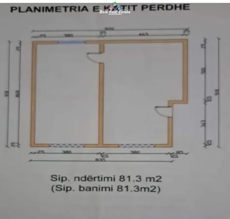 Tirane, shitet Vile 4+1+Aneks+Ballkon Kati 2, 310 m² 400.000 € (sauk)