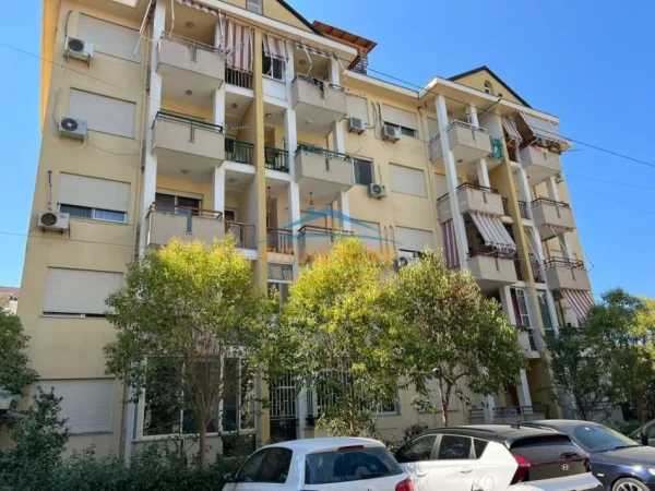 Durres, shitet apartament 1+1+Ballkon Kati 3, 64 m² 65.000 € (DURRES,MALI ROBIT,GOLEM)