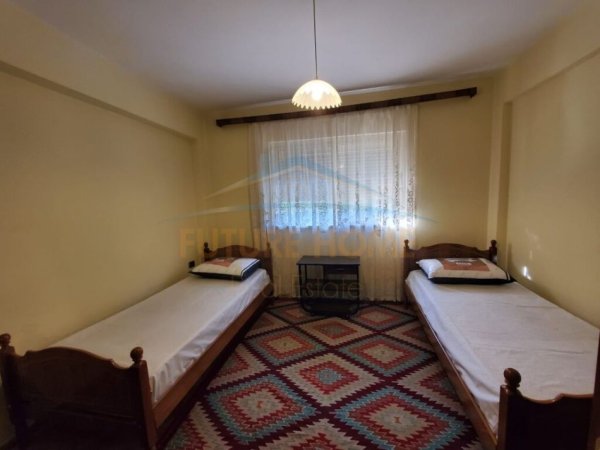 Tirane, jepet me qera apartament 2+1+Ballkon Kati 2, 71 m² 650 € (QENDER, 9KATESHET)