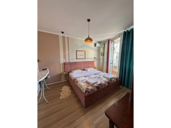 Tirane, jap me qera apartament 1+1+Ballkon Kati 4, 60 m²  (RRUGA BARRIKADAVE)