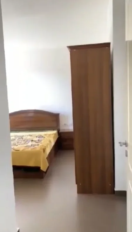 Tirane, jepet me qera apartament 2+1+Ballkon Kati 5, 128 m² 400 € (Astir prapa casa italias , prane buzzi store)