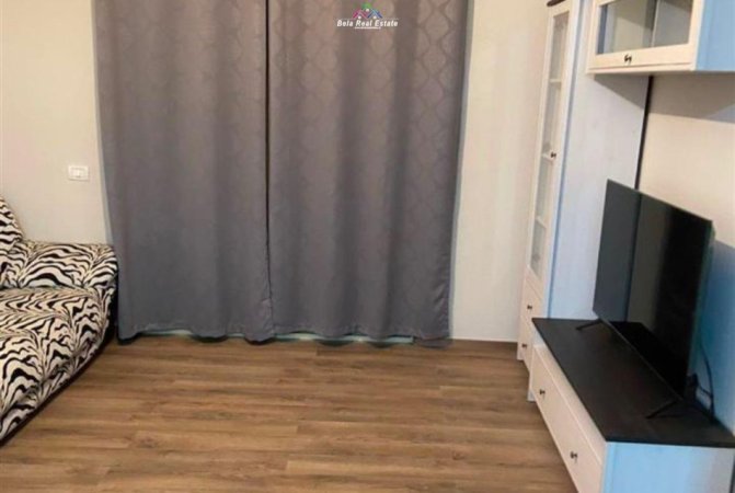 Tirane, jepet me qera 2+1+Ballkon Kati 6, 550 € (bedri karapaci)