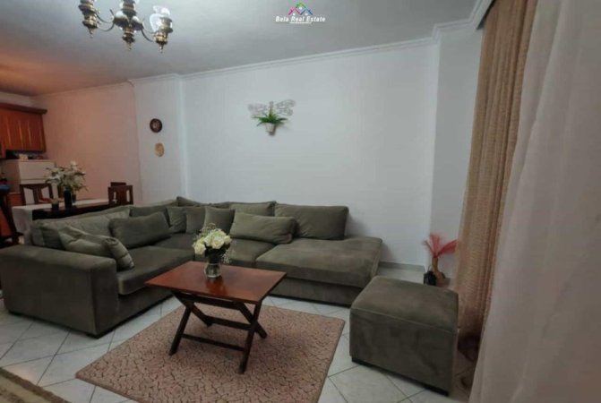 Tirane, jepet me qera apartament 1+1+Ballkon Kati 5, 499 € (dritan hoxha)