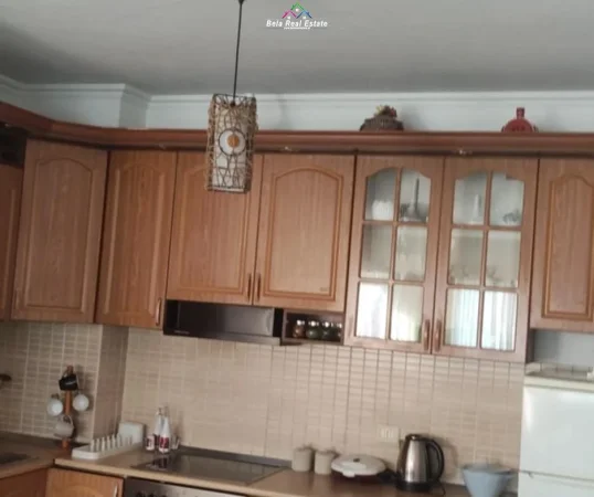 Tirane, jepet me qera apartament 1+1+Ballkon Kati 5, 499 € (dritan hoxha)