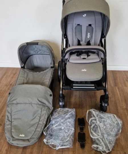 Tirane, shes Joie Karroca per femije 200 €