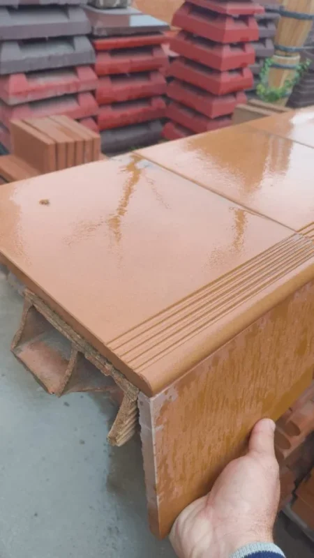 Tirane, shes Tulla xhami, tulla balte antike, tulla shamat të reja dhe të përdorura, etj,,, 10 €