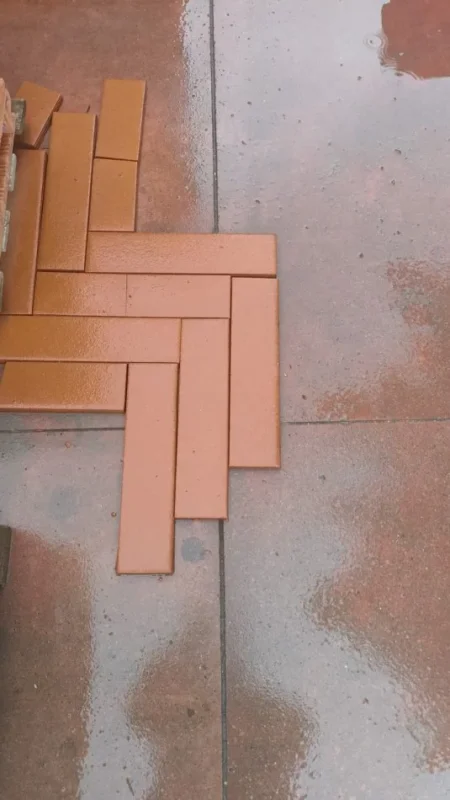 Tirane, shes Tulla xhami, tulla balte antike, tulla shamat të reja dhe të përdorura, etj,,, 10 €