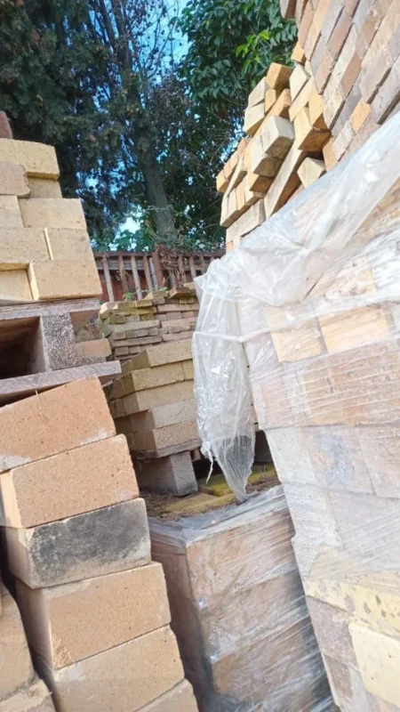 Tirane, shes Tulla shamat zjarrduruese të reja dhe të përdorura, Tulla balte antike, tulla xhami, etj,,, 10 €