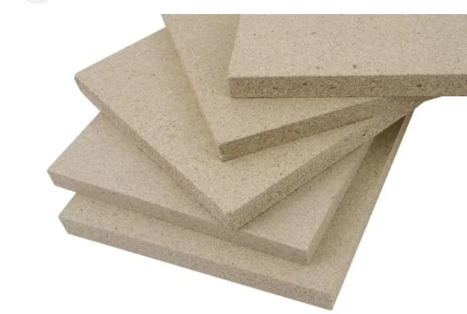 Tirane, shes Tulla shamat zjarrduruese të reja dhe të përdorura, tulla balte antike, tulla xhami etj,,, 10 €