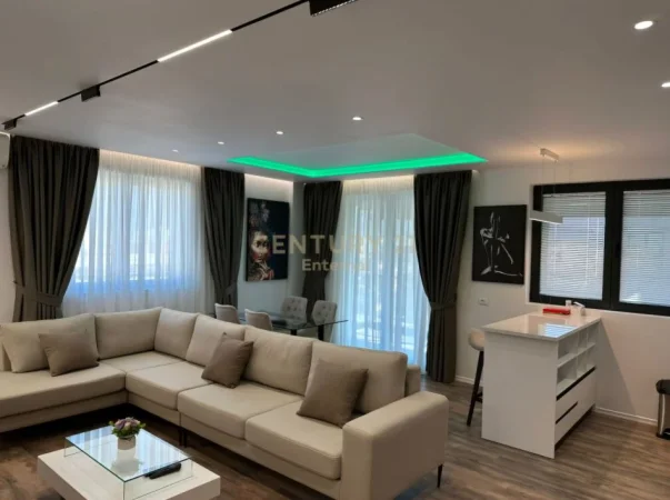 Tirane, shitet apartament 2+1+Ballkon Kati 9, 142 m² 327.000 € (Astiri)