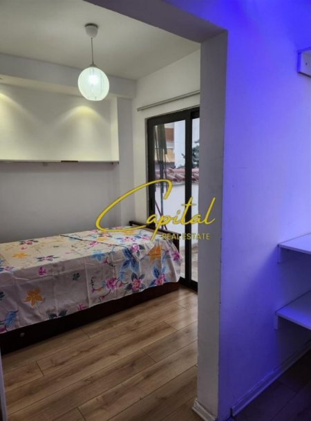 Tirane, jepet me qera apartament 2+1 Kati 3, 120 m² 500 € (KODRA E DIELLIT)