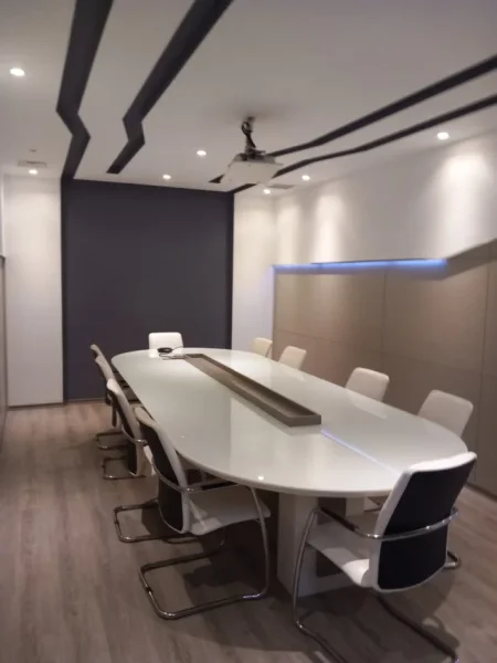 Vlore, shitet ambjent biznesi Kati 1, 182 m² (Rruga 24 Maj Transballkanike Vlore)