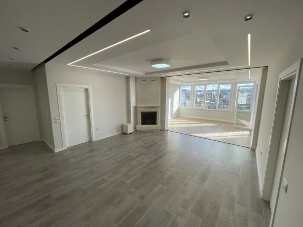Tirane, shes apartament 3+1+Aneks+Ballkon Kati 5, 164 m² 280.000 € (Rruga Xhanfize Keko ( Te Profarma))