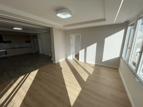 Tirane, shes apartament 3+1+Aneks+Ballkon Kati 5, 164 m² 280.000 € (Rruga Xhanfize Keko ( Te Profarma))