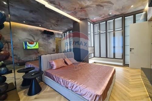 Tirane, jepet me qera apartament 1+1 , 60 m² 1.000 € (Square 21)
