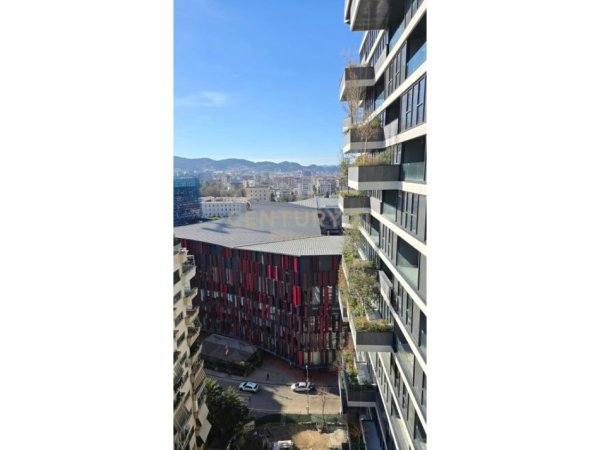 Tirane, jepet me qera apartament 1+1+Aneks+Ballkon Kati 14, 121 m² 2.000 € (AMBASADOR 3)
