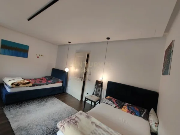 Tirane, shes apartament duplex Dublex Kati 2, 218 m² 440.000 € (KOPSHTI ZOOLOGJIK)