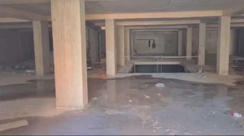 Tirane, shes ambjent biznesi Kati 0, 842 m² 1.200.000 € (Xhamia Selit)