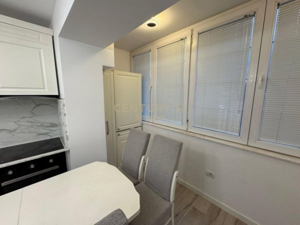 Tirane, jepet me qera apartament 2+1+Aneks+Ballkon Kati 2, 67 m² 650 € (MINE PEZA)