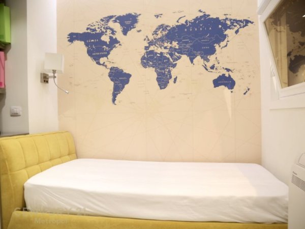 Tirane, jepet me qera apartament 2+1+Aneks+Ballkon Kati 19, 95 m² 1.500 € (AMBASADOR 3)