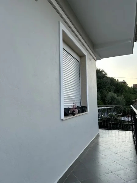 jepet me qera Vile 3+1 Kati 2, 500 m² 500 € (Vore)