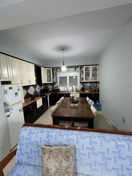 jepet me qera Vile 3+1 Kati 2, 500 m² 500 € (Vore)