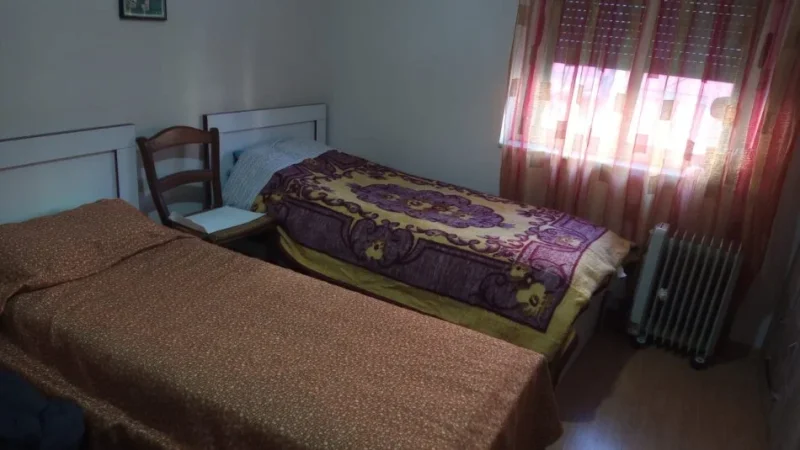 Tirane, shitet apartament 1+1+Ballkon Kati 2, 58 m² 93.000 € (rruga Bardhyl)