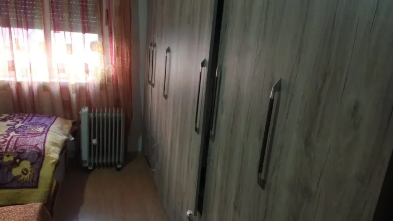 Tirane, shitet apartament 1+1+Ballkon Kati 2, 58 m² 93.000 € (rruga Bardhyl)