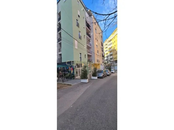 Tirane, shes apartament 2+1+Aneks+Ballkon Kati 1, 91 m² 179.000 € (MINE PEZA)