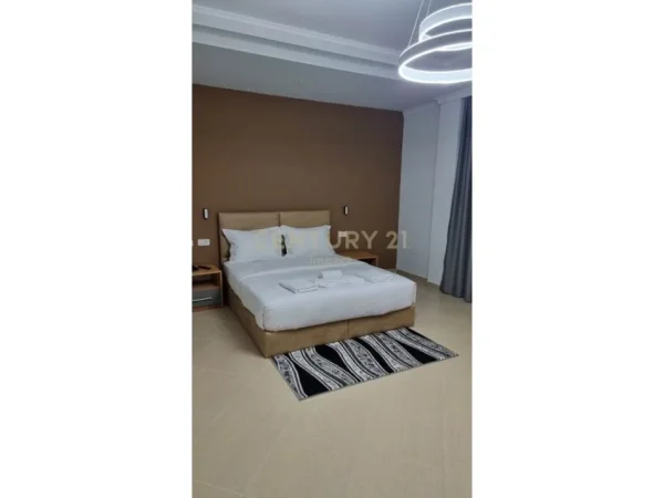 Tirane, shes hotel Kati 4, 650 m² 1.600.000 € (Kombinat)