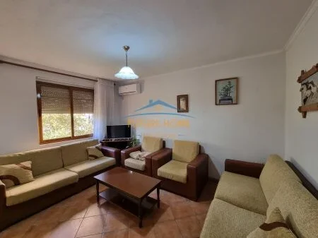 Tirane, shitet apartament 1+1+Ballkon Kati 4, 50 m² 128.000 € (VASIL SHANTO)