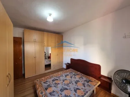 Tirane, shitet apartament 1+1+Ballkon Kati 4, 50 m² 128.000 € (VASIL SHANTO)