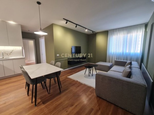 Tirane, jepet me qera apartament 2+1+Aneks+Ballkon Kati 2, 79 m² 780 € (Future Home Residence)