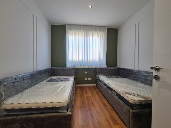 Tirane, jepet me qera apartament 2+1+Aneks+Ballkon Kati 2, 79 m² 780 € (Future Home Residence)