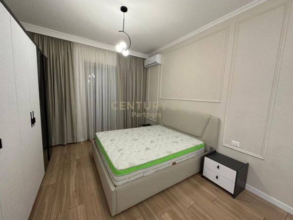 Tirane, jepet me qera apartament 2+1+Aneks+Ballkon Kati 3, 134 m² 1.300 € (DELIJORGJI)