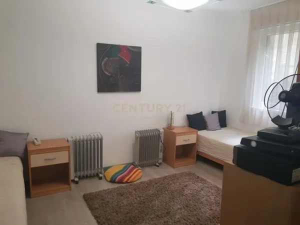 Tirane, jepet me qera apartament 2+1+Aneks+Ballkon , 114 m² 650 € (Kodra e Diellit 1)